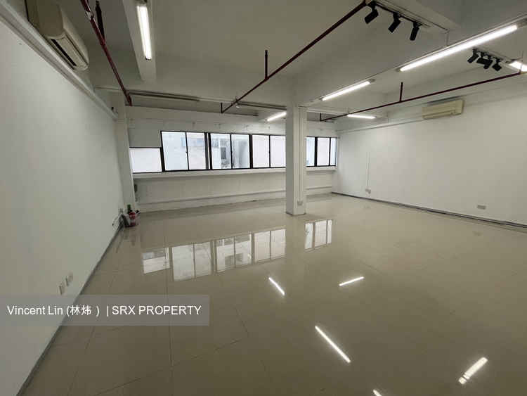 Tong Lee Building Block A (D13), Factory #549207471